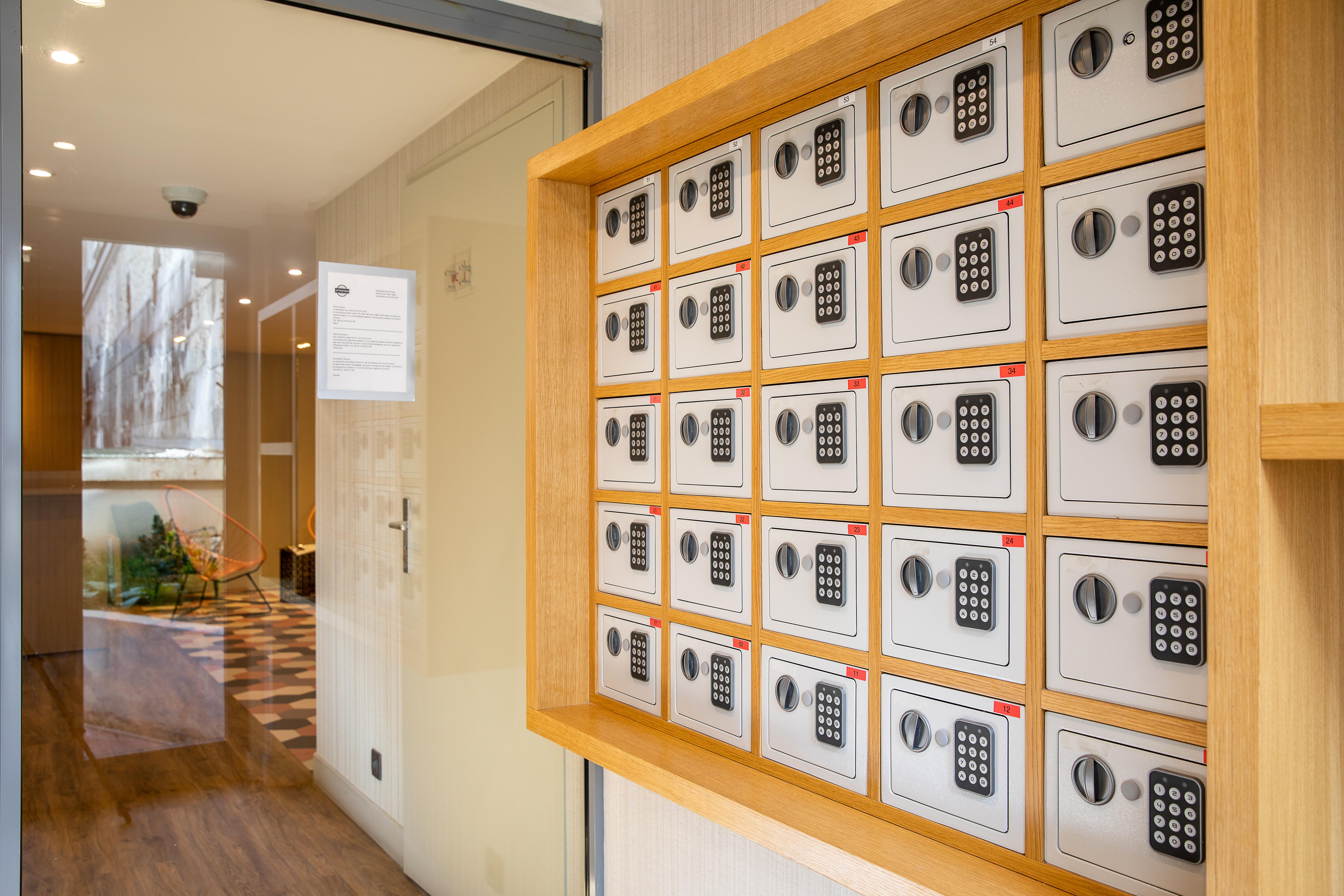 Cadet Residence Paris Bagian luar foto