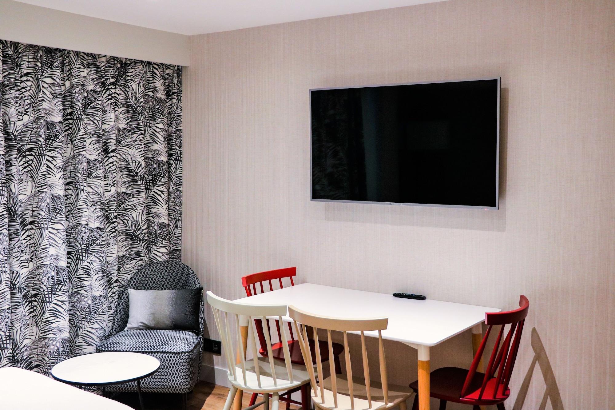 Cadet Residence Paris Bagian luar foto
