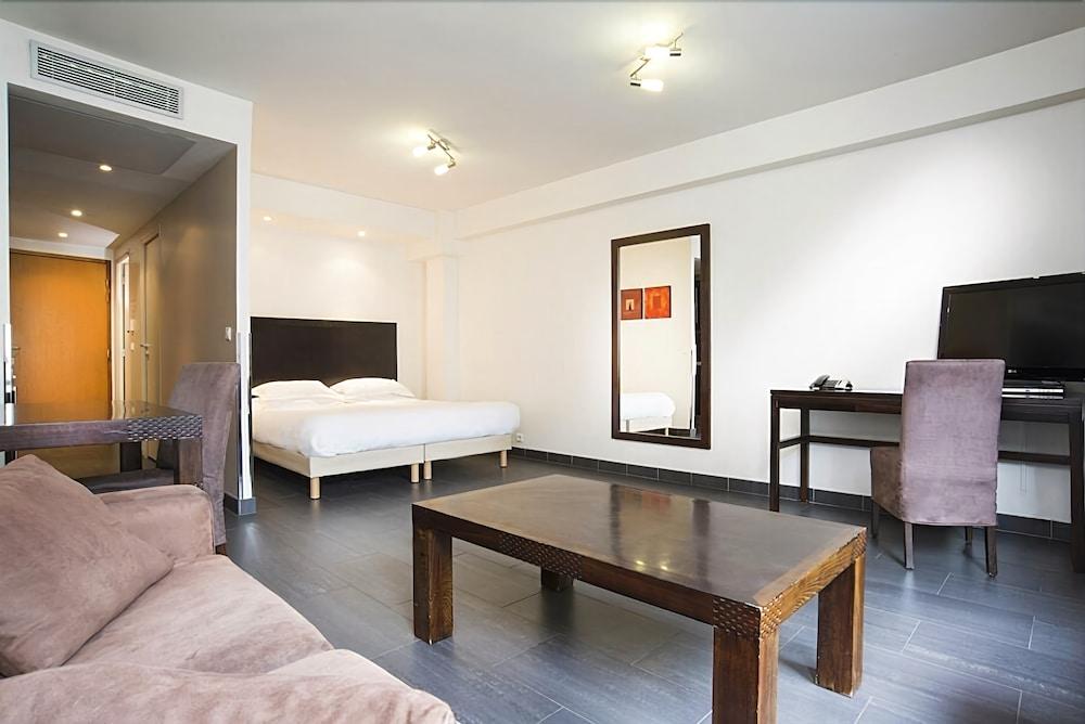 Cadet Residence Paris Bagian luar foto